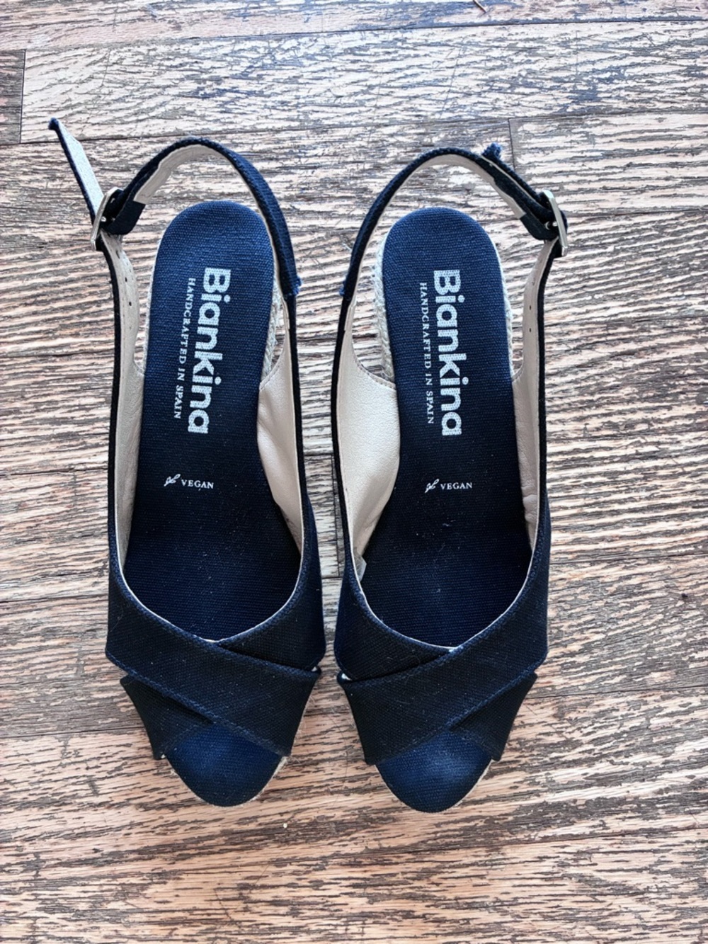 Black Slingback Peep-Toe espadrilles